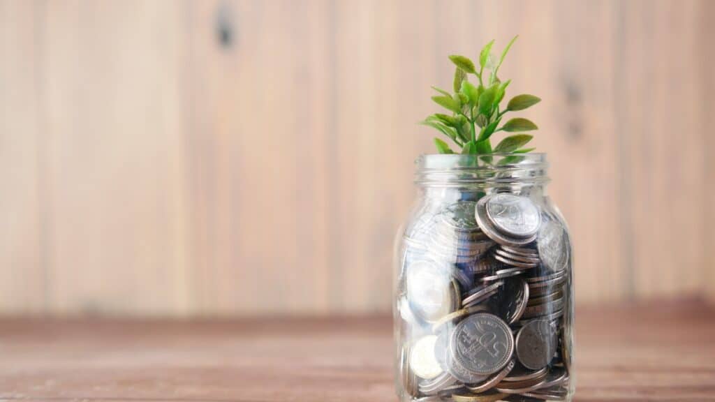 Strategien für eine komfortable Rente: Sparen und Investieren leicht gemacht